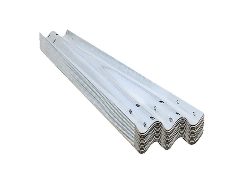 rt5J113gQaC6gxdi0AzG81K4731Z345R AASHTO M180 Galvanized Curved Highway Guardrail - Image 1
